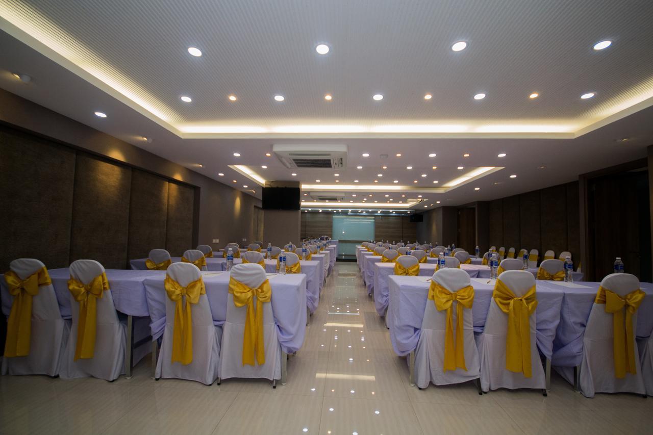 Villa Baron Sha Plus Nonthaburi Ngoại thất bức ảnh